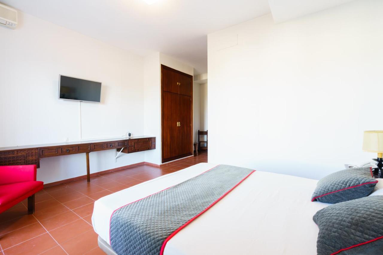 Venta Del Alto Hotel Las Cumbres By Vivere Stays El Garrobo Eksteriør bilde
